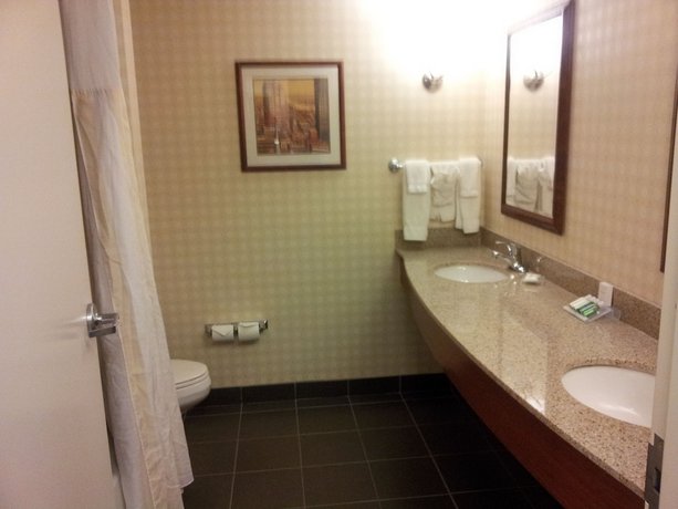 Hilton Garden Inn Manchester Downtown