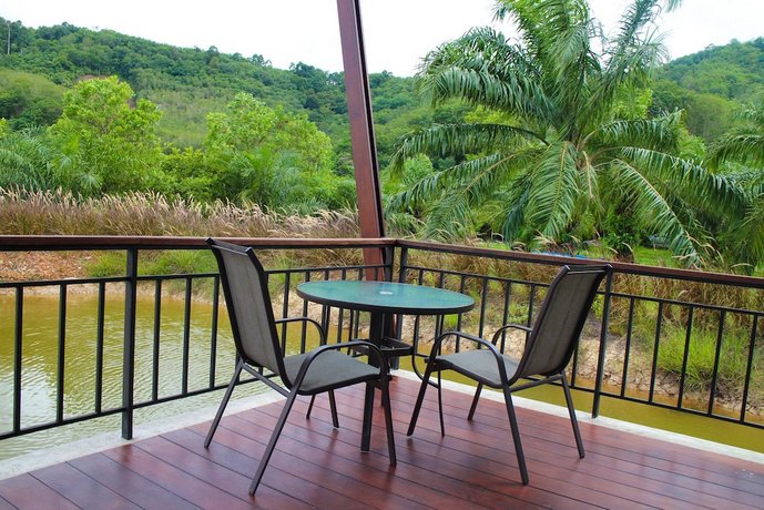 OYO 729 Amantra Lake View Resort
