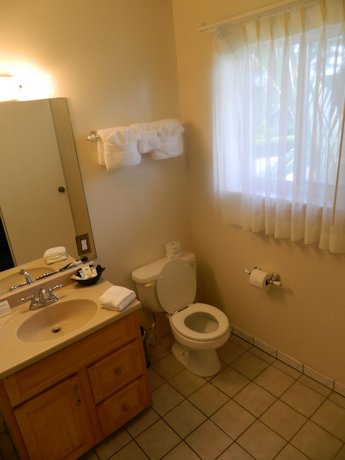 Coral Reef Hotel Kapaa