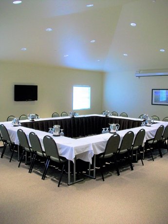 Ledgestone Hotel Billings