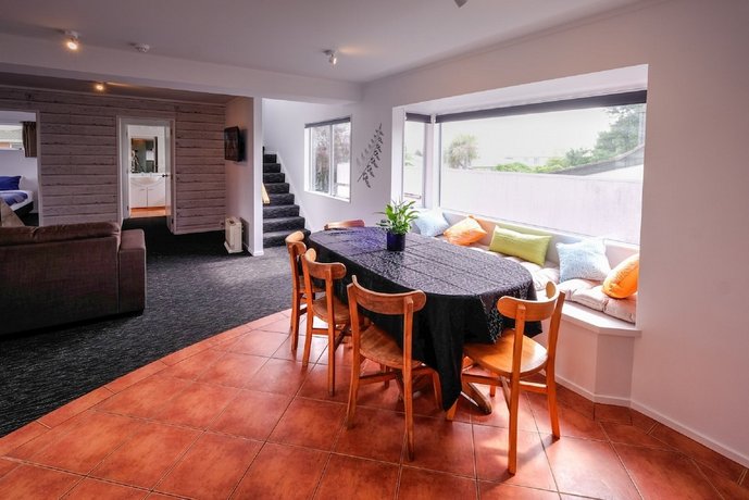 Haka House Taupo