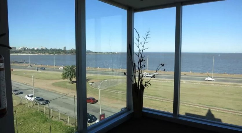 ibis Montevideo Rambla