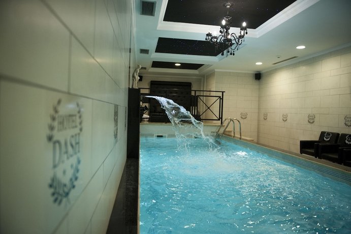 Garni Hotel Dash