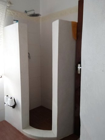Malaika Beach Villas