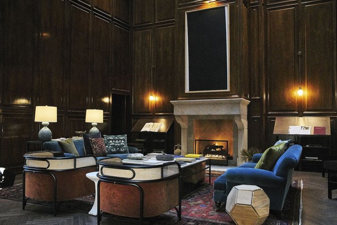 The Adolphus, Autograph Collection