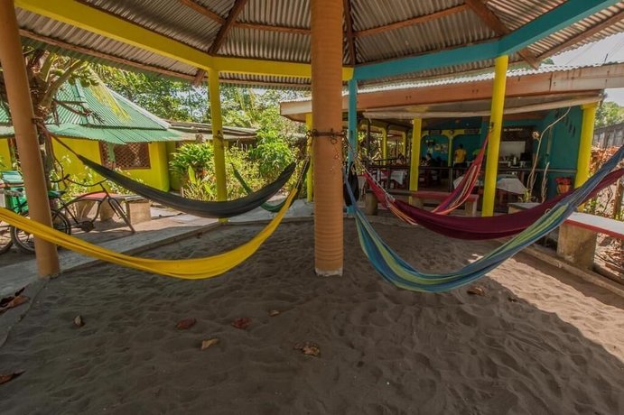 Hotel El Icaco Tortuguero