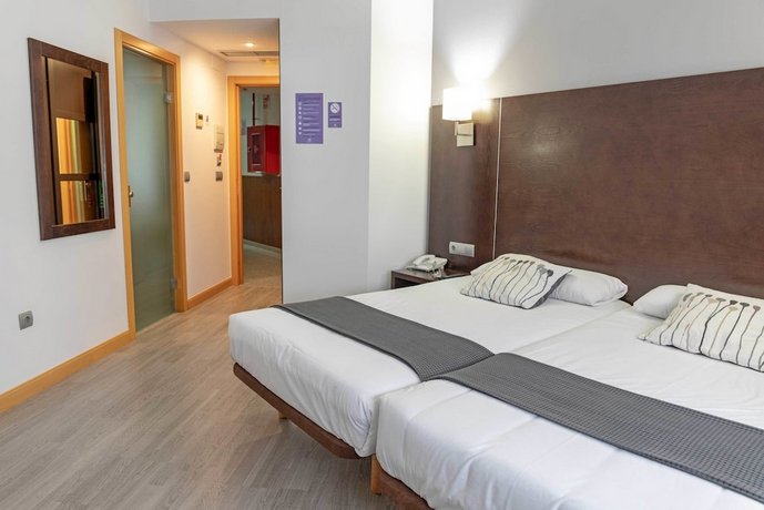 Hotel Alda Cardeña
