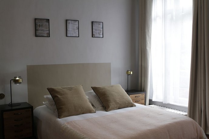 Une Maison En Ville Chambre d'Hotes