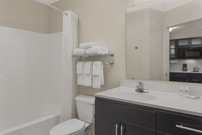 Candlewood Suites Raleigh Crabtree