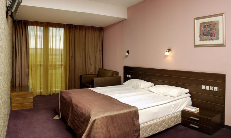 מלון בודפשט סופיה צילום של הוטלס קומביינד - למטייל (8)