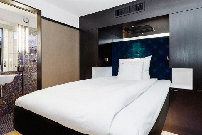 Vox Hotel