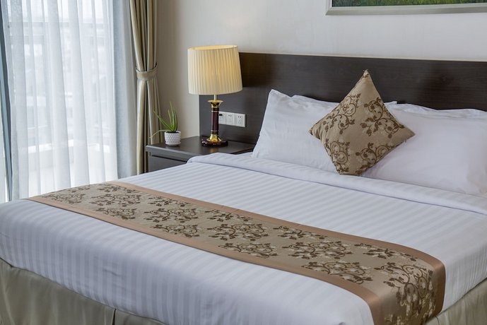 Esperado Lake View Hotel