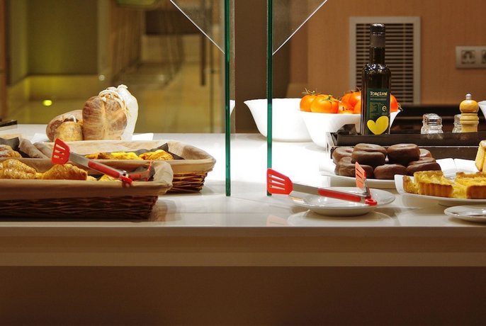 DoubleTree by Hilton Girona
