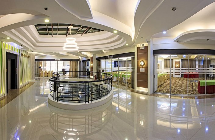 Sarrosa International Hotel and Residential Suites