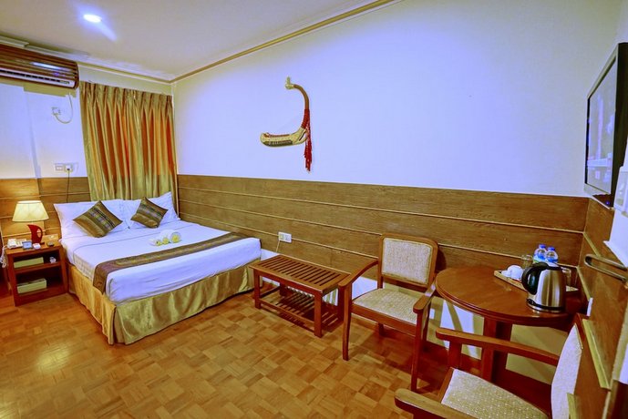 Hotel Yadanarbon