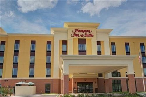 Hampton Inn and Suites by Hilton Tampa Busch Gardens Area