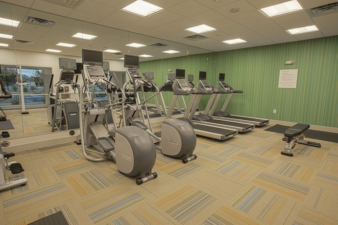 Holiday Inn Express & Suites Boise Airport