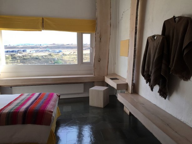 Remota Hotel