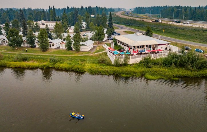 Rivers Edge Resort