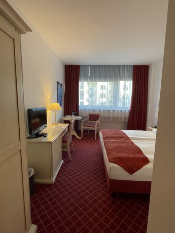מלון מרקיור שאטו ברלין צילום של הוטלס קומביינד - למטייל (23)
