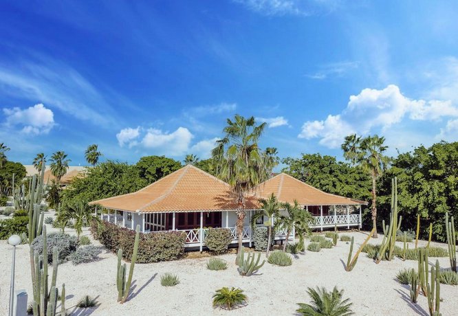 Papagayo Beach Resort