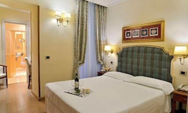 Homs Hotel