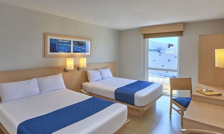 City Express by Marriott Manzanillo