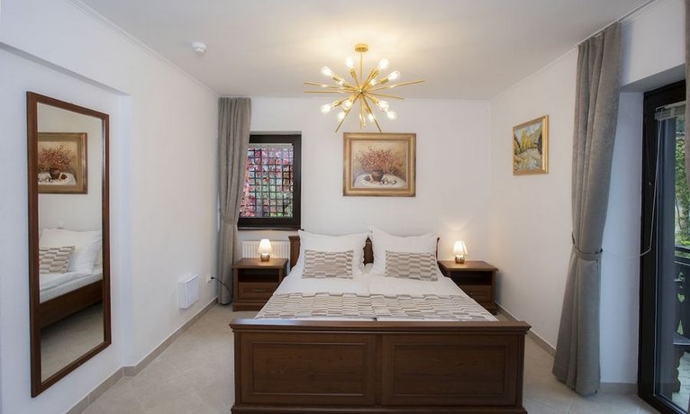 House Klasika - Adults Only