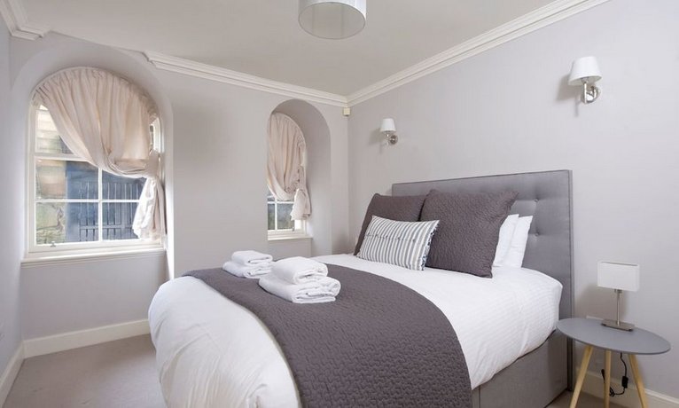 Destiny Scotland - Q-Residence