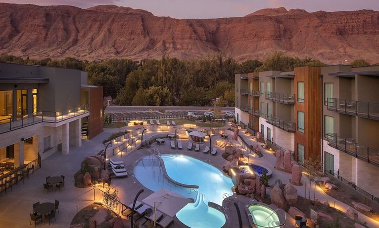Hoodoo Moab, Curio Collection by Hilton