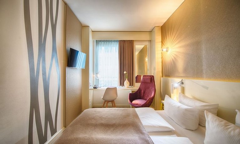 מלון לאונרדו - רובע מיטה, ברלין צילום של הוטלס קומביינד - למטייל (20)