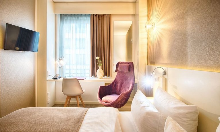 מלון לאונרדו - רובע מיטה, ברלין צילום של הוטלס קומביינד - למטייל (24)
