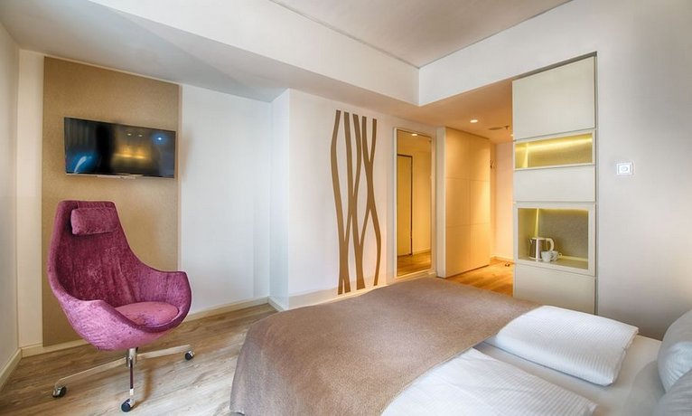 מלון לאונרדו - רובע מיטה, ברלין צילום של הוטלס קומביינד - למטייל (39)