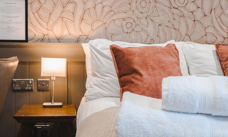 Harper's Steakhouse with Rooms, Southampton Swanwick Marina