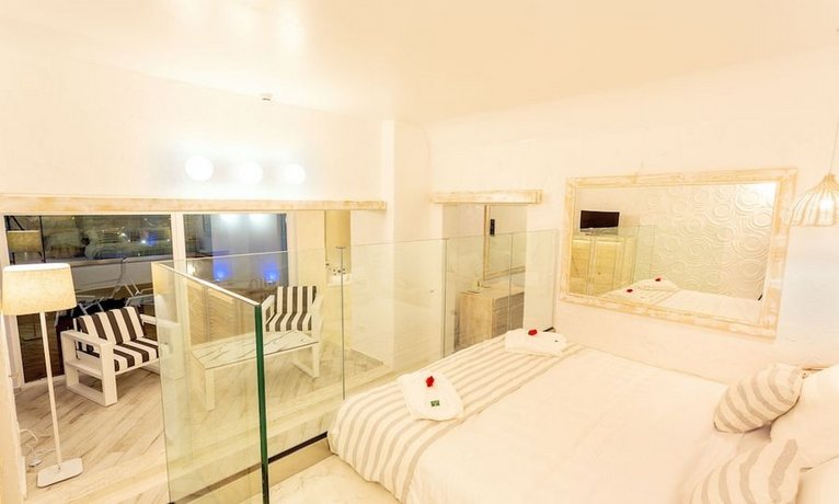 Rhodos Horizon City-Adults Only