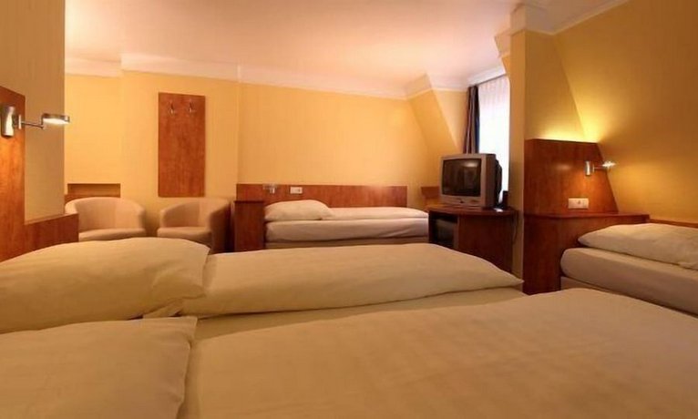 Hotel Astro