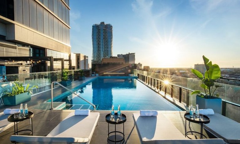 Crowne Plaza Adelaide