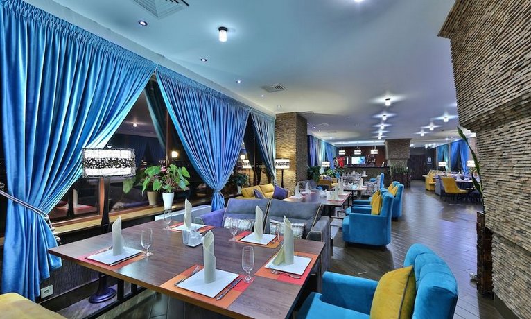 Damas International Hotel