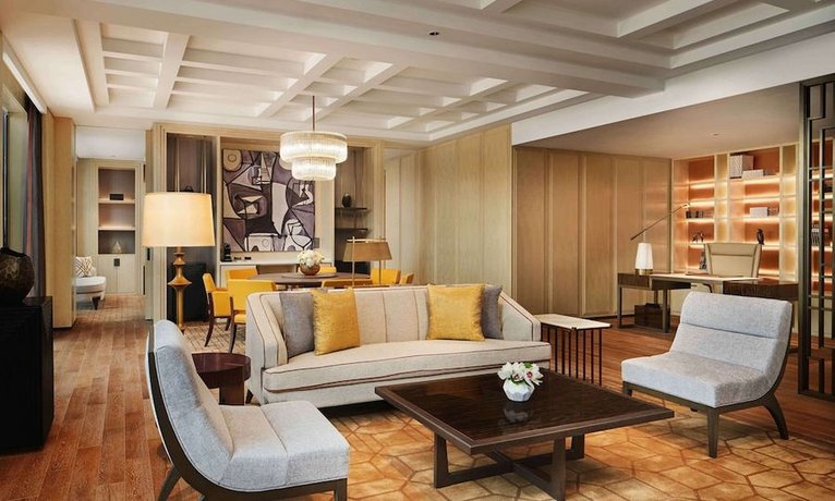 Conrad Tianjin