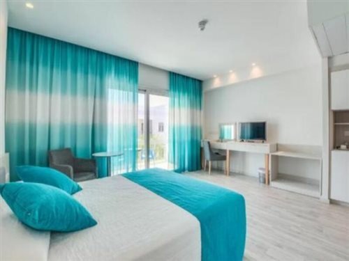 Anesis Hotel