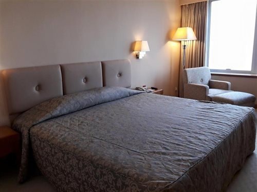 Golden Crown China Hotel