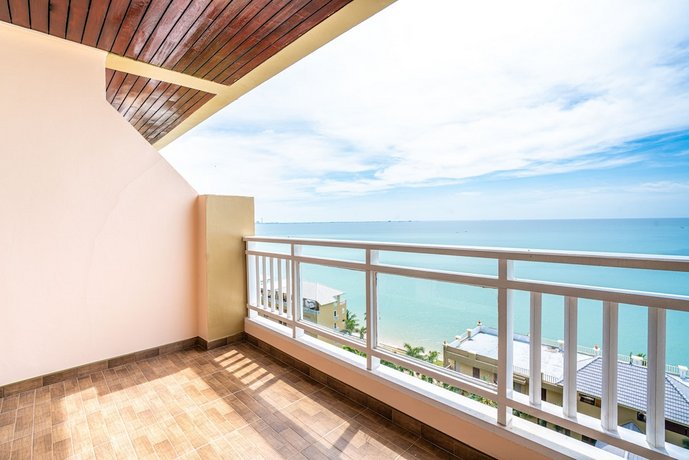 Royal Phala Cliff Beach Resort and Spa