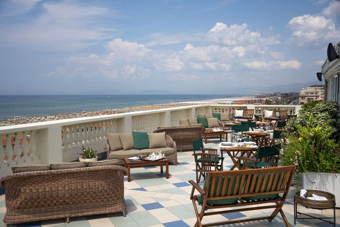 Palace Hotel