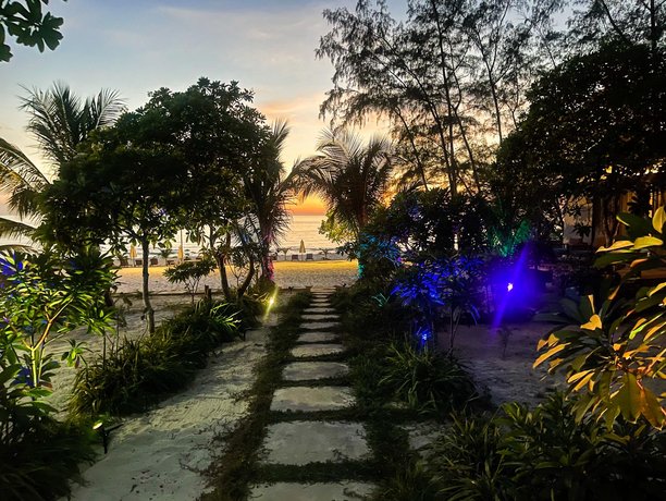 Long Beach Resort Koh Rong