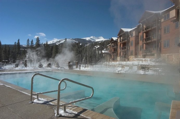 Grand Timber Lodge