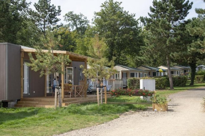 hu Birkelt Village