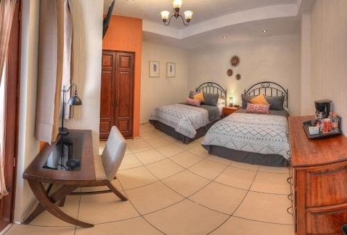 Hotel Santa Paula