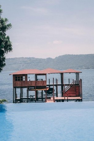 Equinoccio Hotel