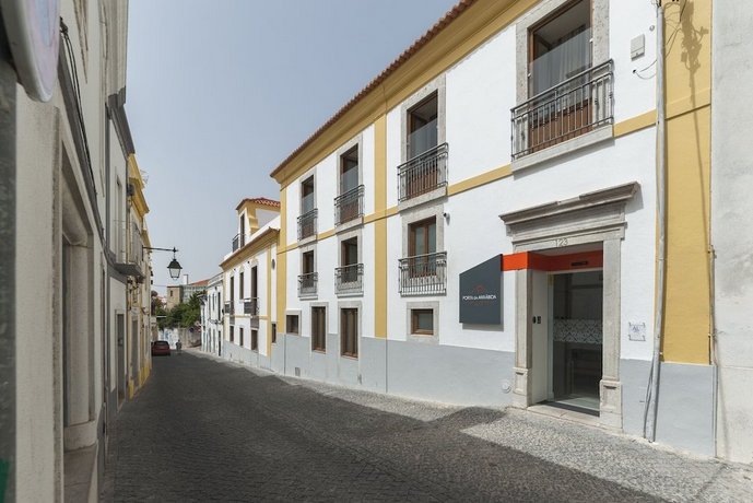 Porta da Arrábida Suites