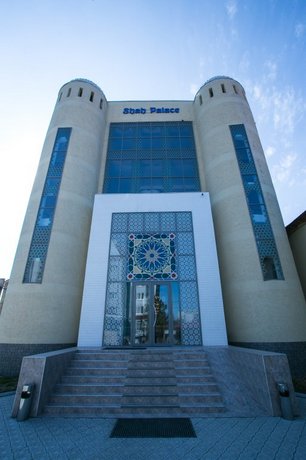 Shah Palace Hotel